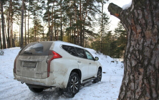Тест-драйв Mitsubishi Pajero Sport 2016 года