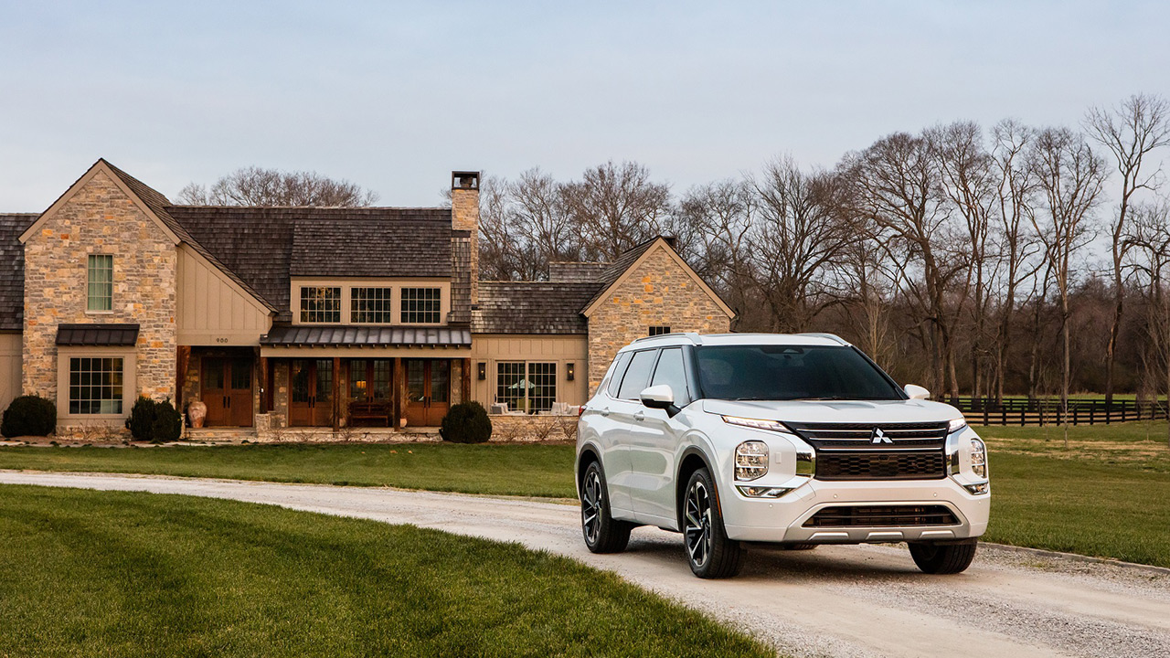 Состоялась мировая премьера кроссовера MITSUBISHI OUTLANDER четвёртого поколения