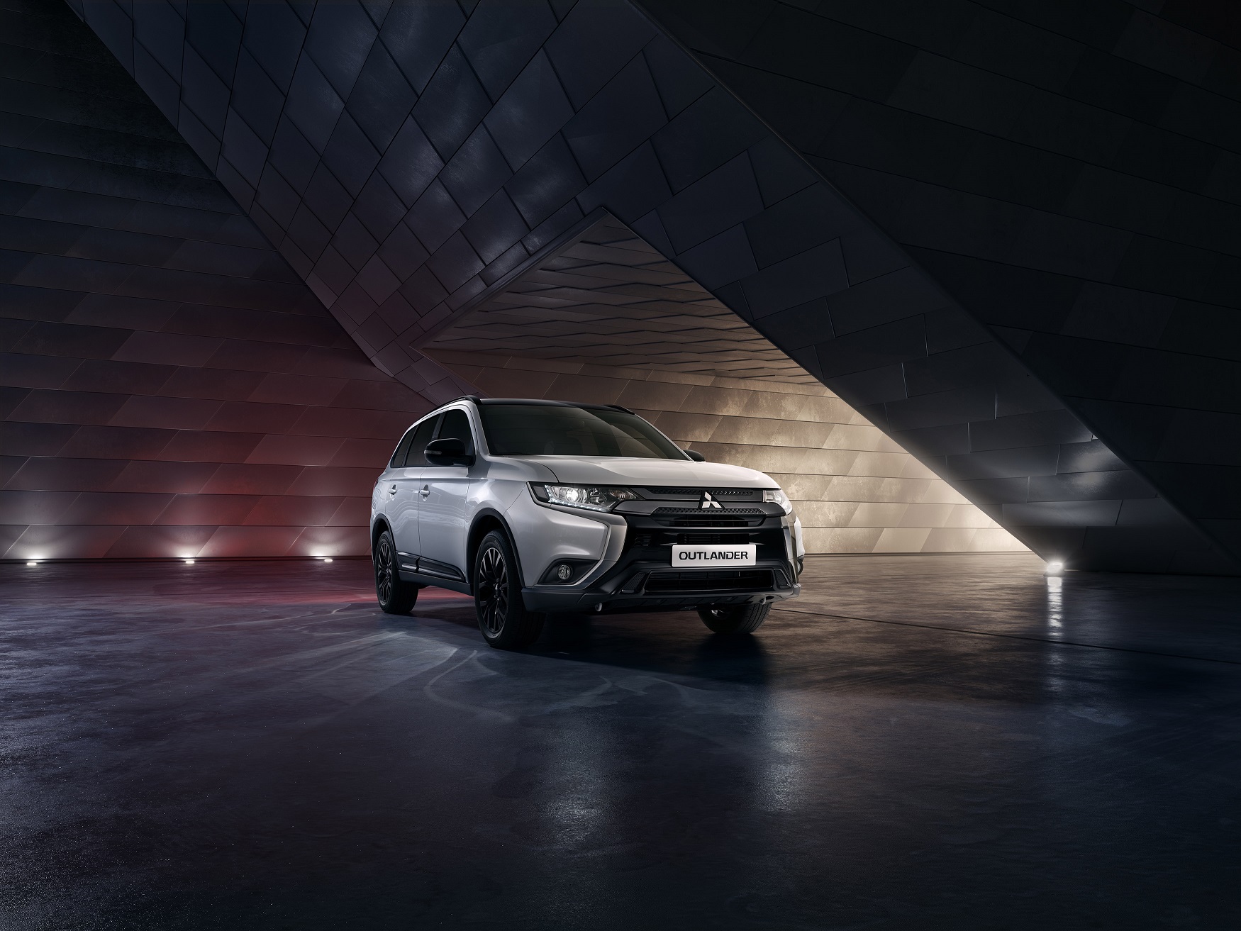 ПРЕСС-РЕЛИЗ: MITSUBISHI OUTLANDER 2021 МОДЕЛЬНОГО ГОДА – ВОЗВРАЩЕНИЕ СЕРИИ BLACK EDITION